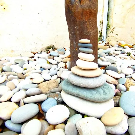 Phoenix Square Lefkáda